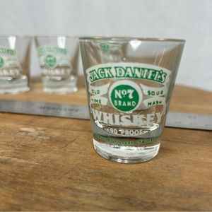 Jack Daniels Vintage 1970’s 90 PROOF Shot Glasses Green & White (4) Collectable